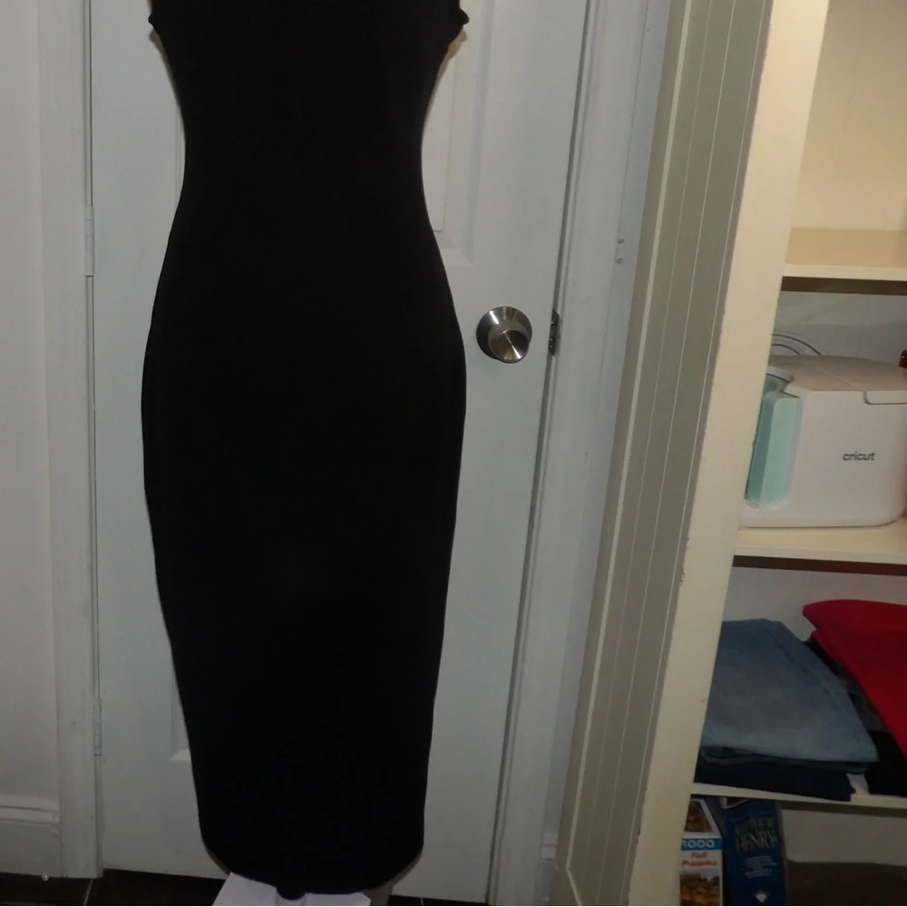 Valentino Black Asymmetrical  Sleeveless Dress - Picture 3 of 11